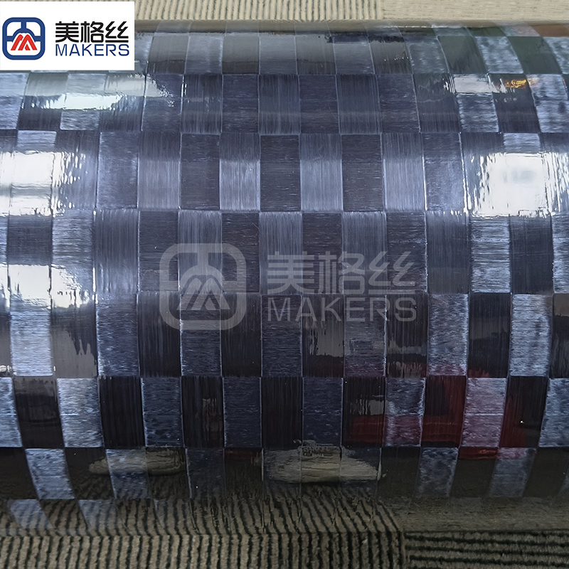 24K 165gsm Toray yarn 40×20mm rectangular spread tow prepreg carbon fiber fabric