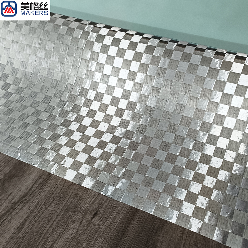 160gsm | 20x20 plain | eletroplated spread tow carbon fiber fabric in silver