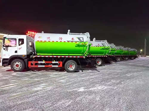 Minus 25 Degrees！！！Chengli sewage suction truck was successfully delivered to the customers in Liaoning!