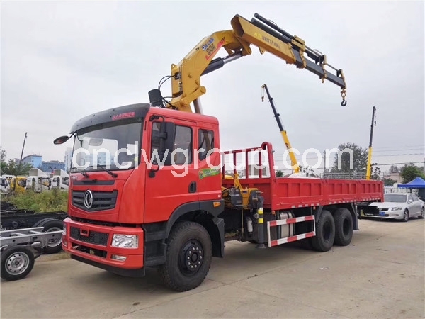 Dongfeng 10 Wheeler Boom Truck with 12 Ton Articulated Crane