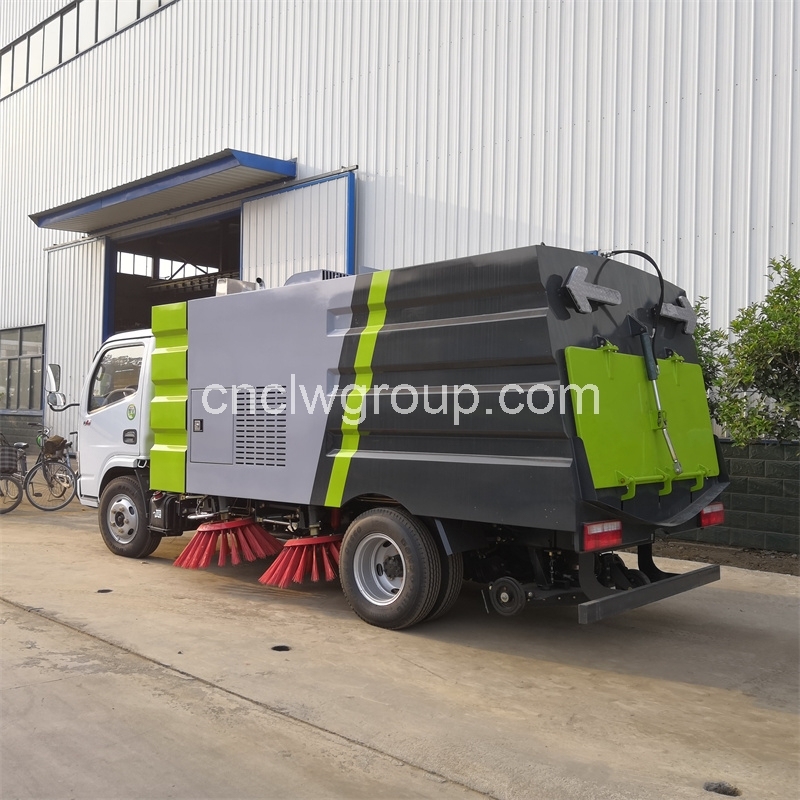 Chengli CLW 5m3 Road Sweeper Truck