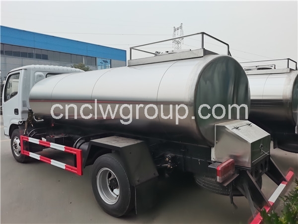 Chengli 5,000 liter Milk Tank Truck
