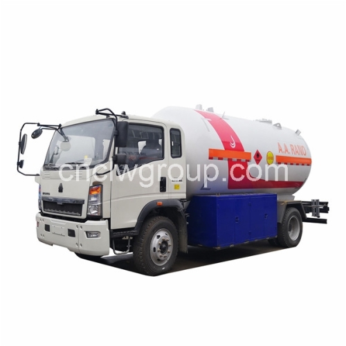 Chengli 10m3 LPG Gas Refilling Truck for cylinder and bus