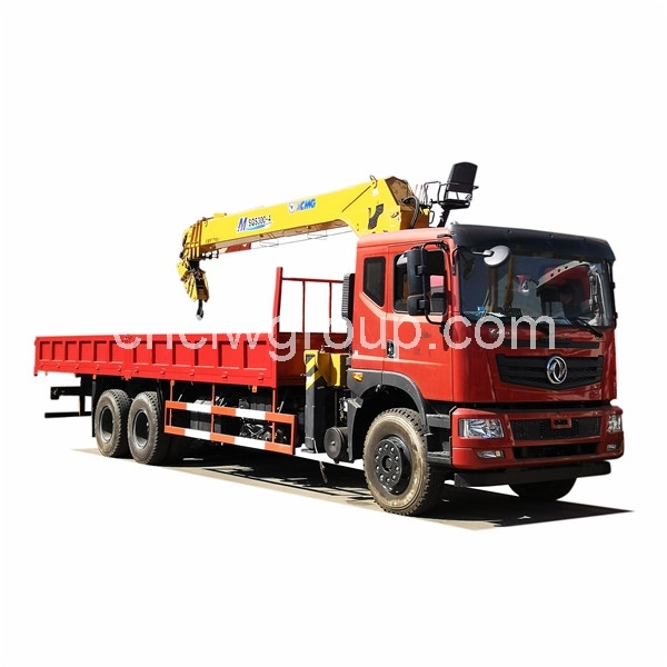10 Wheeler Boom Truck with XCMG 12 Ton Crane