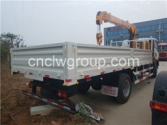 HOWO 4x2 Boom Truck with 4 Tons Crane