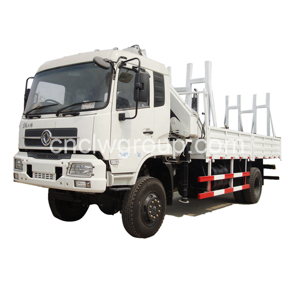Dongfeng 4x4 5-tons Boom Truck with Electric Pole Carrier