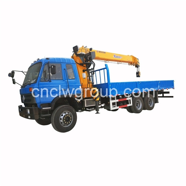 Boom Truck with 12 Tons Telescopic Crane
