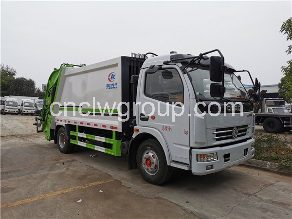 Dongfeng 4x2 7m3 Garbage Compactor Truck