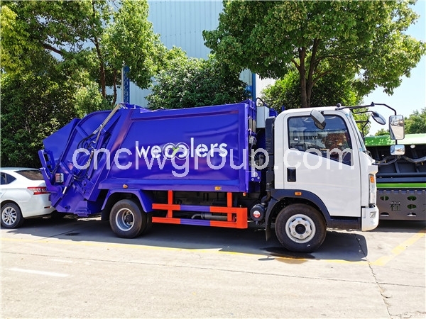 HOWO 4x2 5m3 Garbage Compactor Truck