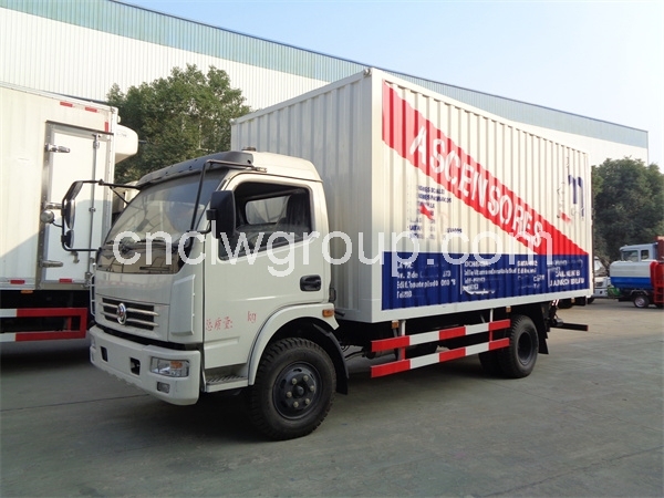 Dongfeng 6~8 Tons Van Cargo Truck