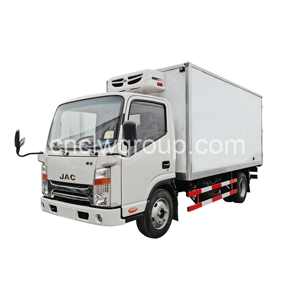 JAC 4x2 -15℃ Refrigerator Truck