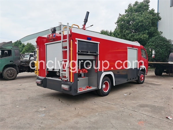 Dongfeng 4x2 4,500 liter Fire Truck