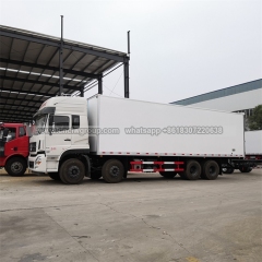 Dongfeng 8x4 30 Tons Refrigerated Truck