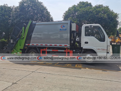 ISUZU elf 4cbm Garbage Compactor Truck