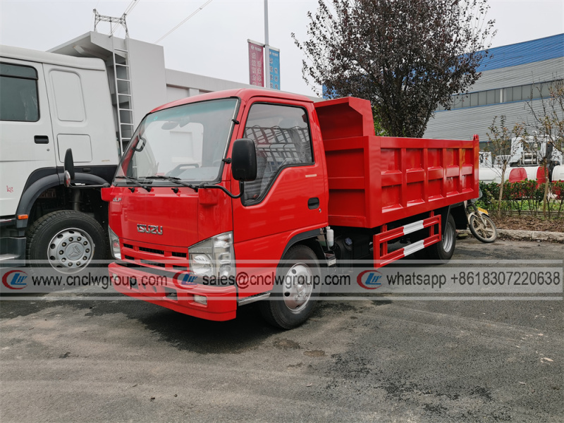 ISUZU Elf 4x2 3 Tons Dump Truck