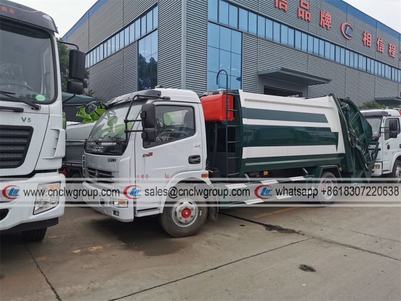Dongfeng 8cbm Garbage Compactor Truck