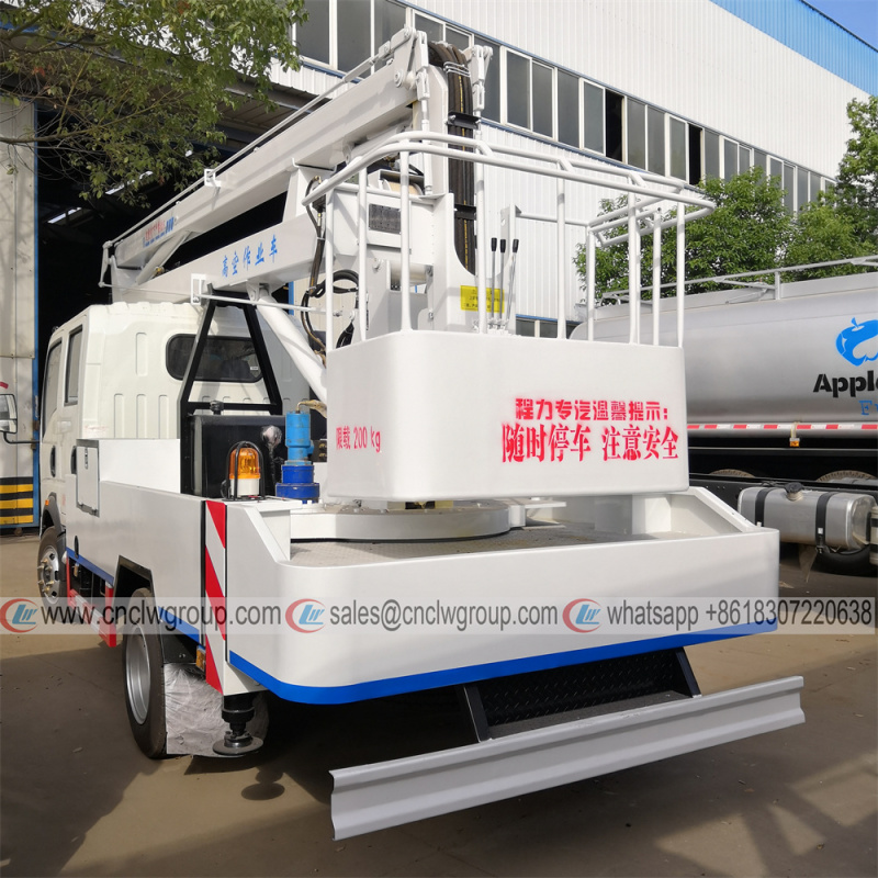 HOWO RHD Double Cab 16m Folding Aerial Truck
