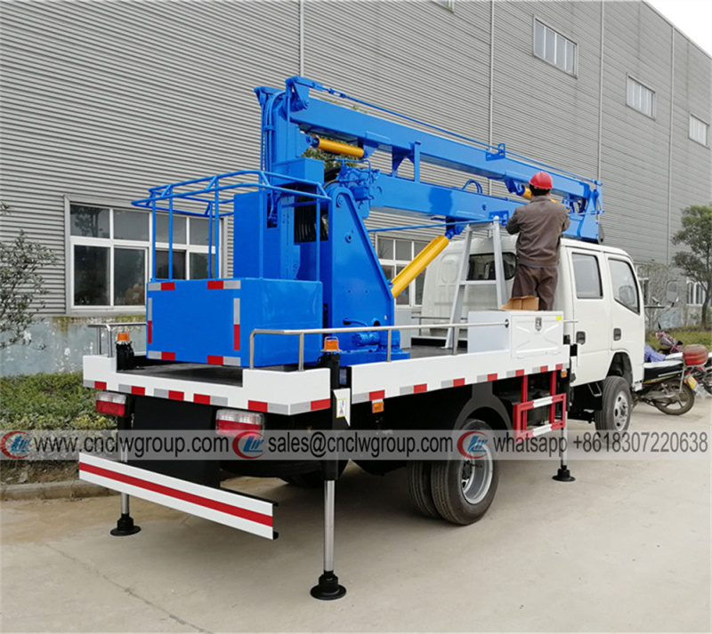 Dongfeng double cab 12m Aerial Basket Truck