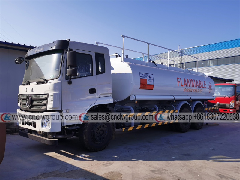 Dongfeng 20000 liter Fuel Tanker Truck