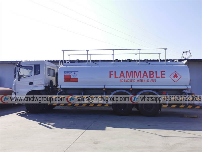 Dongfeng 20000 liter Fuel Tanker Truck