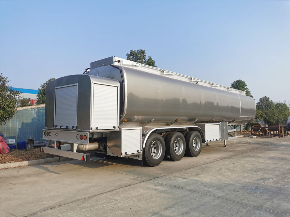 Chengli 50000 liter Fuel Tank Trailer for Exporting to Africa, mainly used for transport diesel, fuel, crude oil