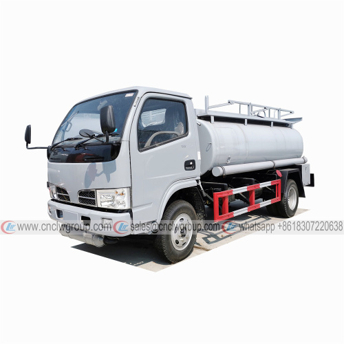 Dongfeng 5,000 liter Fuel Dispenser Truck