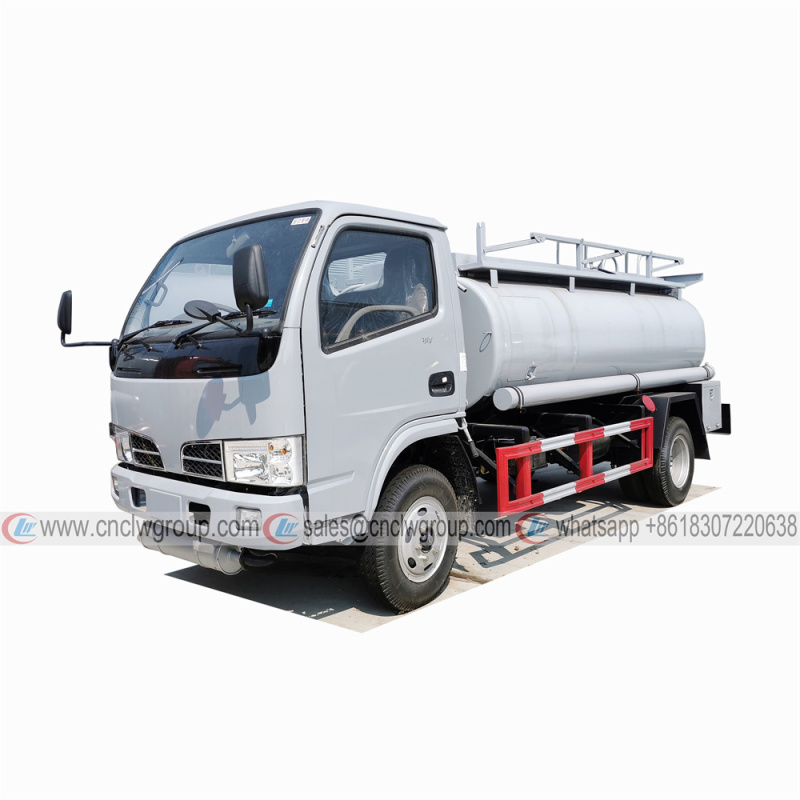 Dongfeng 5,000 liter Fuel Dispenser Truck