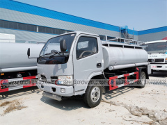 Dongfeng 5,000 liter Fuel Dispenser Truck