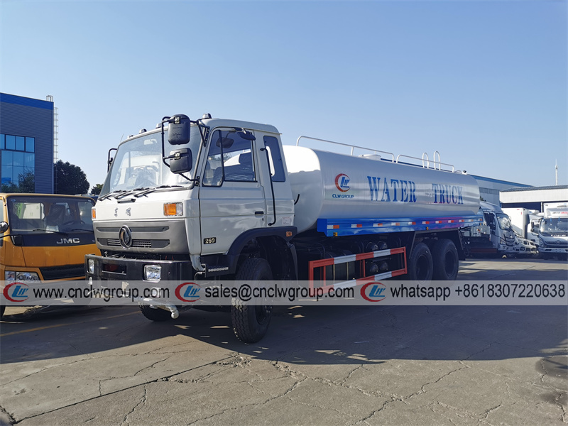 Dongfeng 20,000 liter Water Sprinkler Truck