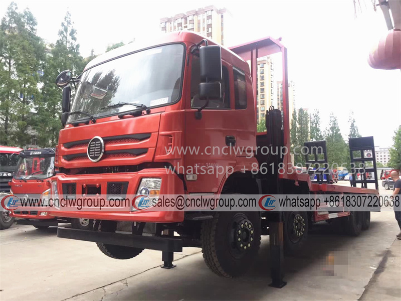 Chengli 8x4 30-40 Tons Self Loading Truck with Winch
