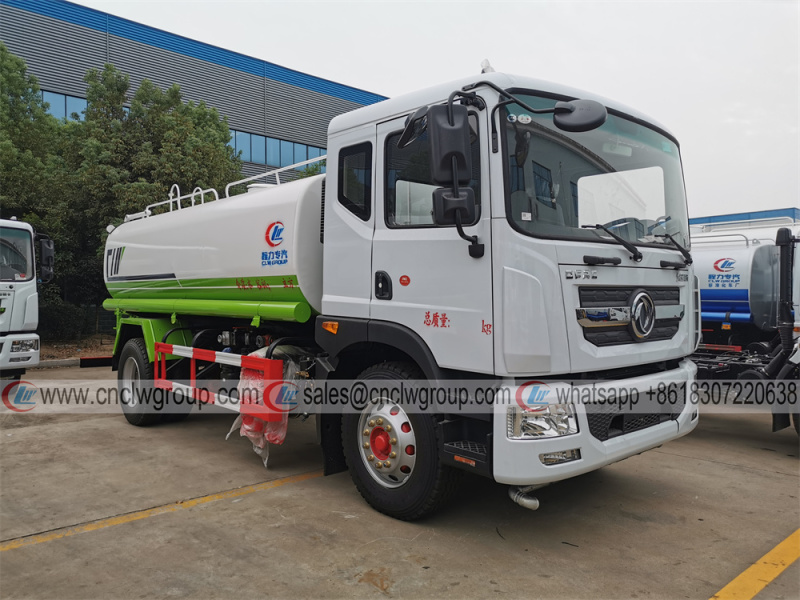 Dongfeng D9 10000 liter Water Sprayer Truck Road Water Sprinkler Tank Lorry