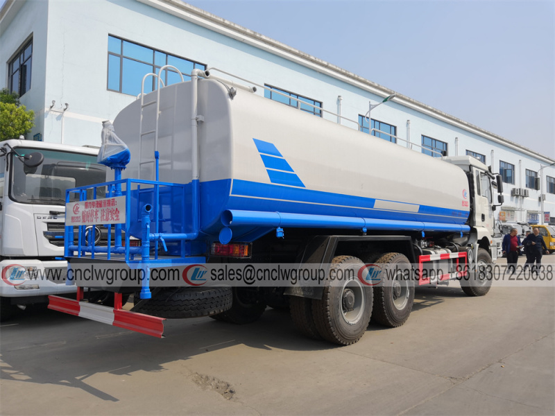 SHACMAN 20000 liter Water Sprinkler Water Tank Bowser Lorry Truck