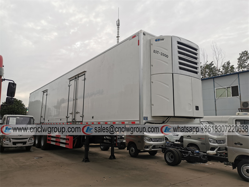 CLW 3-axle 40feet Refrigerated Lorry Reefer Van Semi Trailer Good Price for Sale