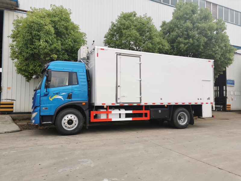 First Automobile Works Jiefang 20feet 10 ton Fridge Van Reefer Vehicle Box Truck