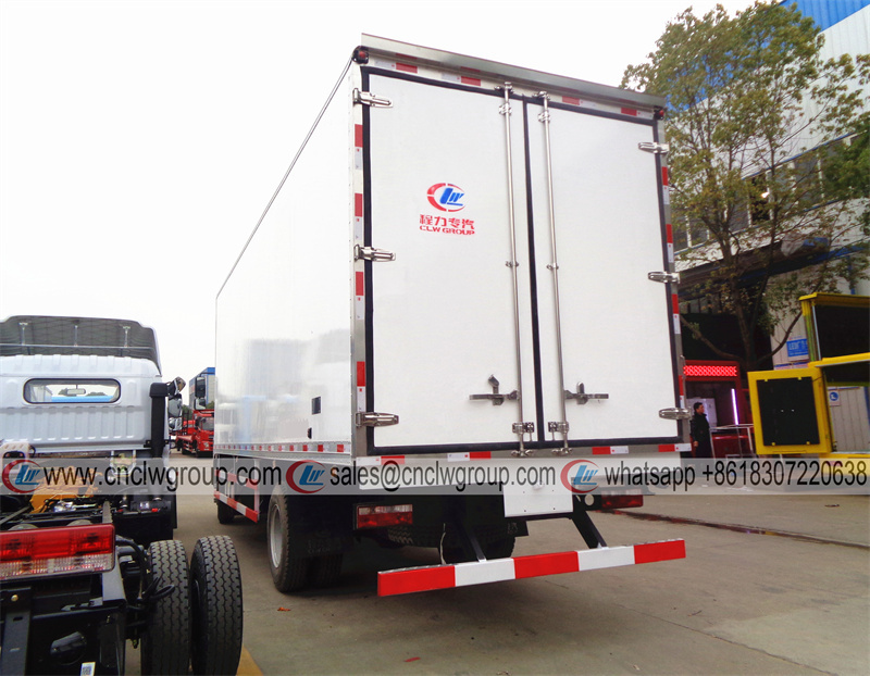 JAC 10~15 ton Refrigerated Van Trucks Freezer Lorry Cold Chain Van Truck
