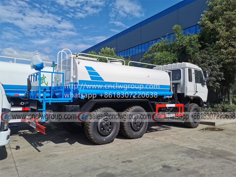 Dongfeng 6x6 Military Water Tanker Sprinkler Truck for sale
