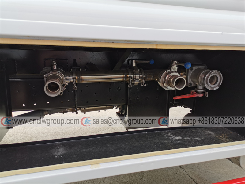 Dongfeng RHD 10m3 Potable Water Delivery Tanker Drinking Water Lorry Truck