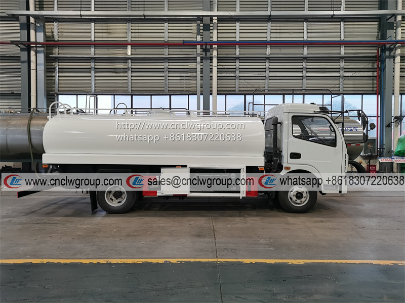 Cheap DFAC 7cbm Stainless Steel Bulk Potable Drinking Water Can Bowser Trucks for sale