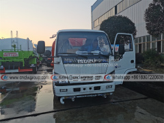 New ISUZU NPR small water truck water tanker 6000 ltr good price for sale