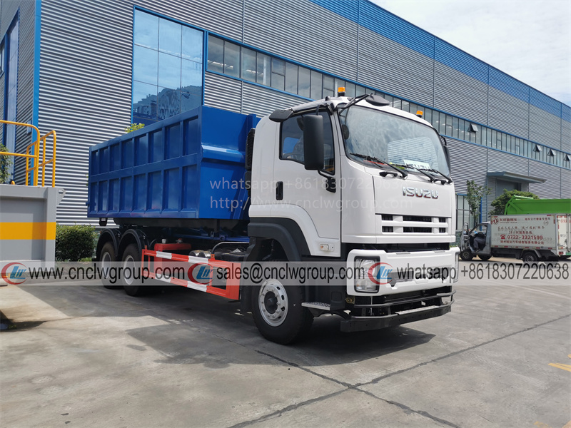 ISUZU VC46 10 Wheeler 20 ton hooklift truck waste bin skip carrier hook lift vehicle garbage truck for sale