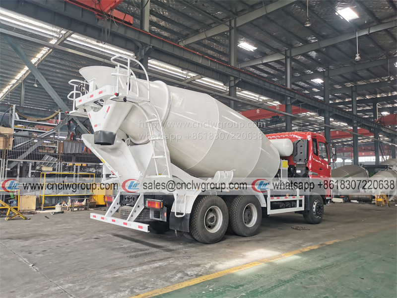 Dongfeng 6x4 10m3 12m3 Cement Mixing Concrete Mixer Tank Truck for sale
