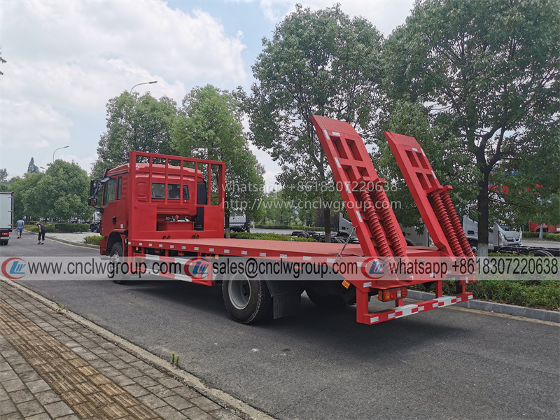 SHACMAN 10 ton hydraulic self loader with winch 6 wheeler self loading flatbed carrier truck for sale