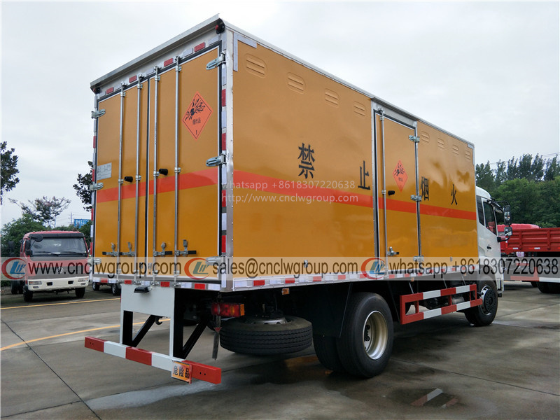 Dongfeng 4x2 10 ton dangerous goods van explosives Flammable gas LPG cylinders carrier van truck for sale