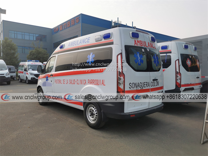 Exporting Ford Transit Diesel Mid-wheelbase Mid-roof hospital ambulance patient transport ambulance van car for sale