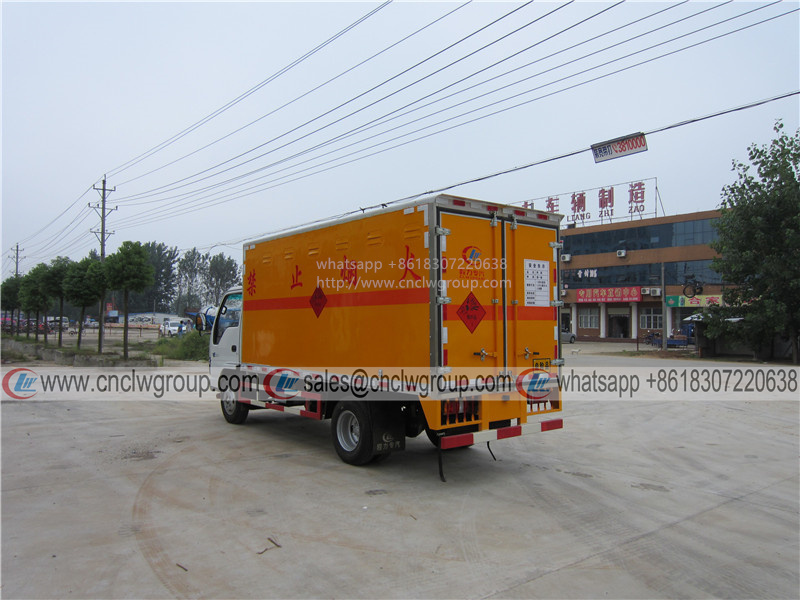 ISUZU 4.2m 4t Explosives Carrier Blasting equipment fireworks and firecracker transporter box truck