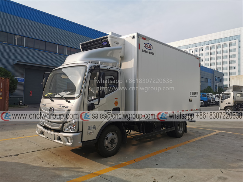 Foton Aumark 5 ton refrigerated truck 14ft ice cream ice cubes freezing box truck