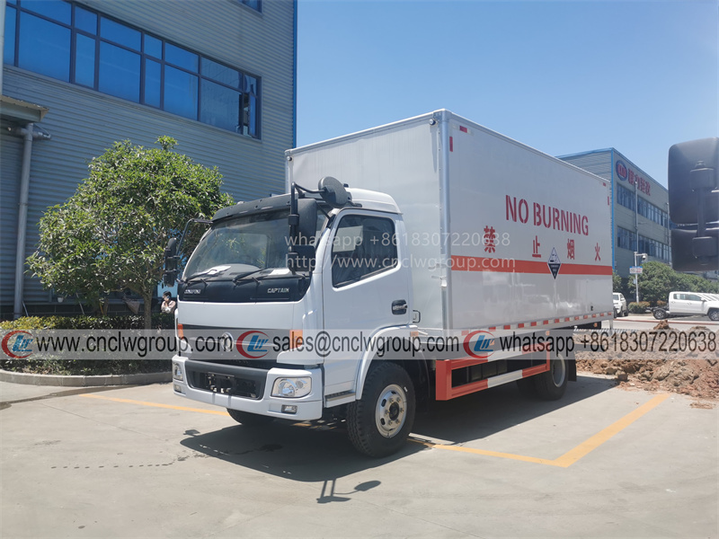 Dongfeng Captin 4x2 RHD 5.2m 8 ton Hazardous Goods Explosion-proof Box Cargo Truck