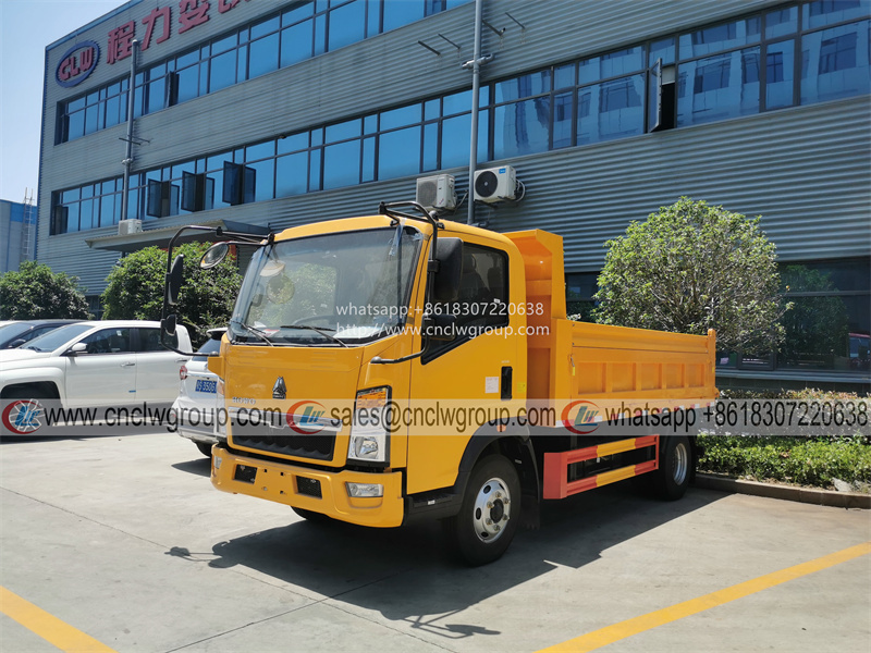HOWO 4x2 6 wheeler 5 ton mini tipper coal mine transport dump truck for sale