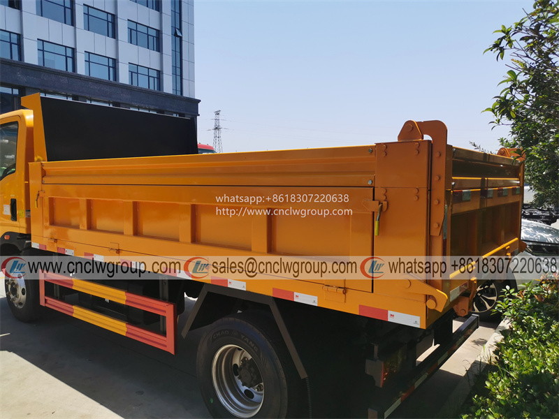 HOWO 4x2 6 wheeler 5 ton mini tipper coal mine transport dump truck for sale