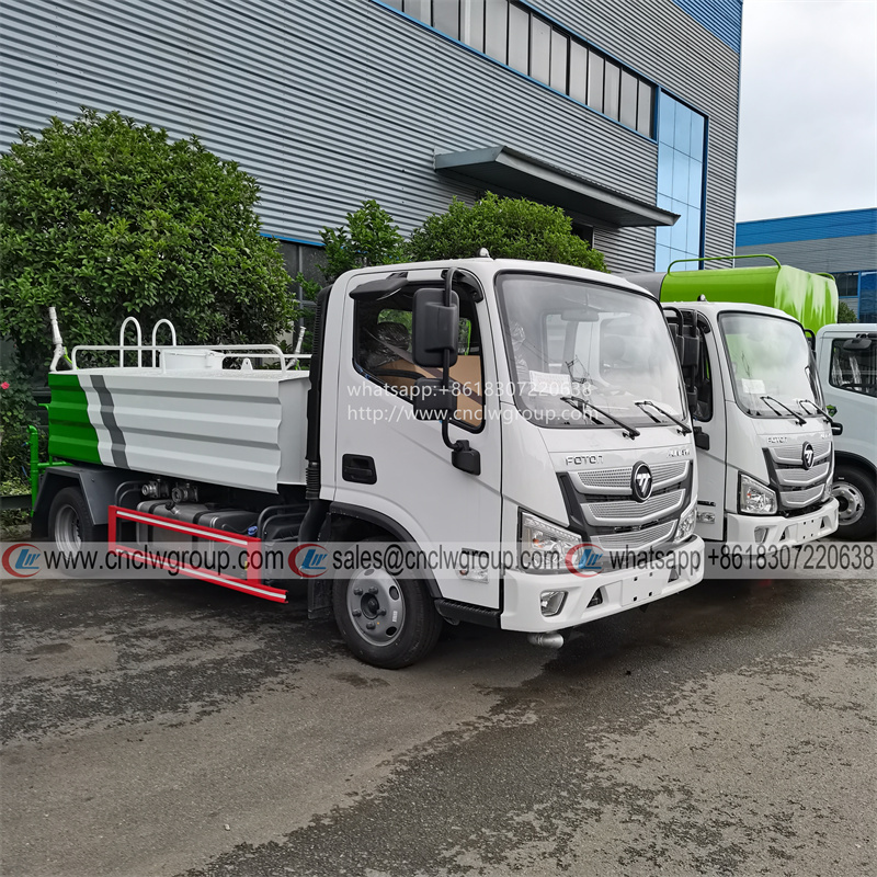 Foton Aumark Euro5 4000 liter Square Shape Water Tank Sprinkler Water Cart Bowser Spraying Truck